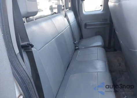 2015 Ford F550 z USA, uszkodzony, nr VIN 1SDOX5HT6FEC47831